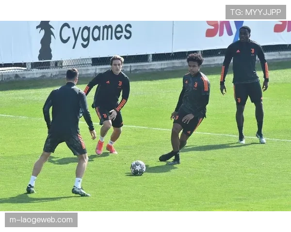 特写:跟随“尤文图斯基金会”走进都灵社区足球课堂 特写:跟随“尤文图斯基金会”走进都灵社区足球课堂